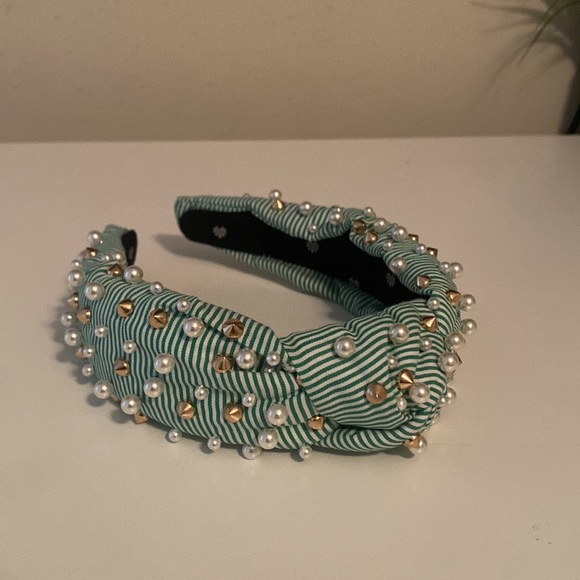 Lele Sadoughi Green & White Seersucker Embellished Knotted Headband - Picture 2 of 4